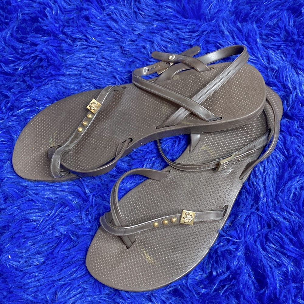 Ipanema Gisele Bundchen Brown Gold Charm Jelly Sandals EU SIZE 38 US Size 7